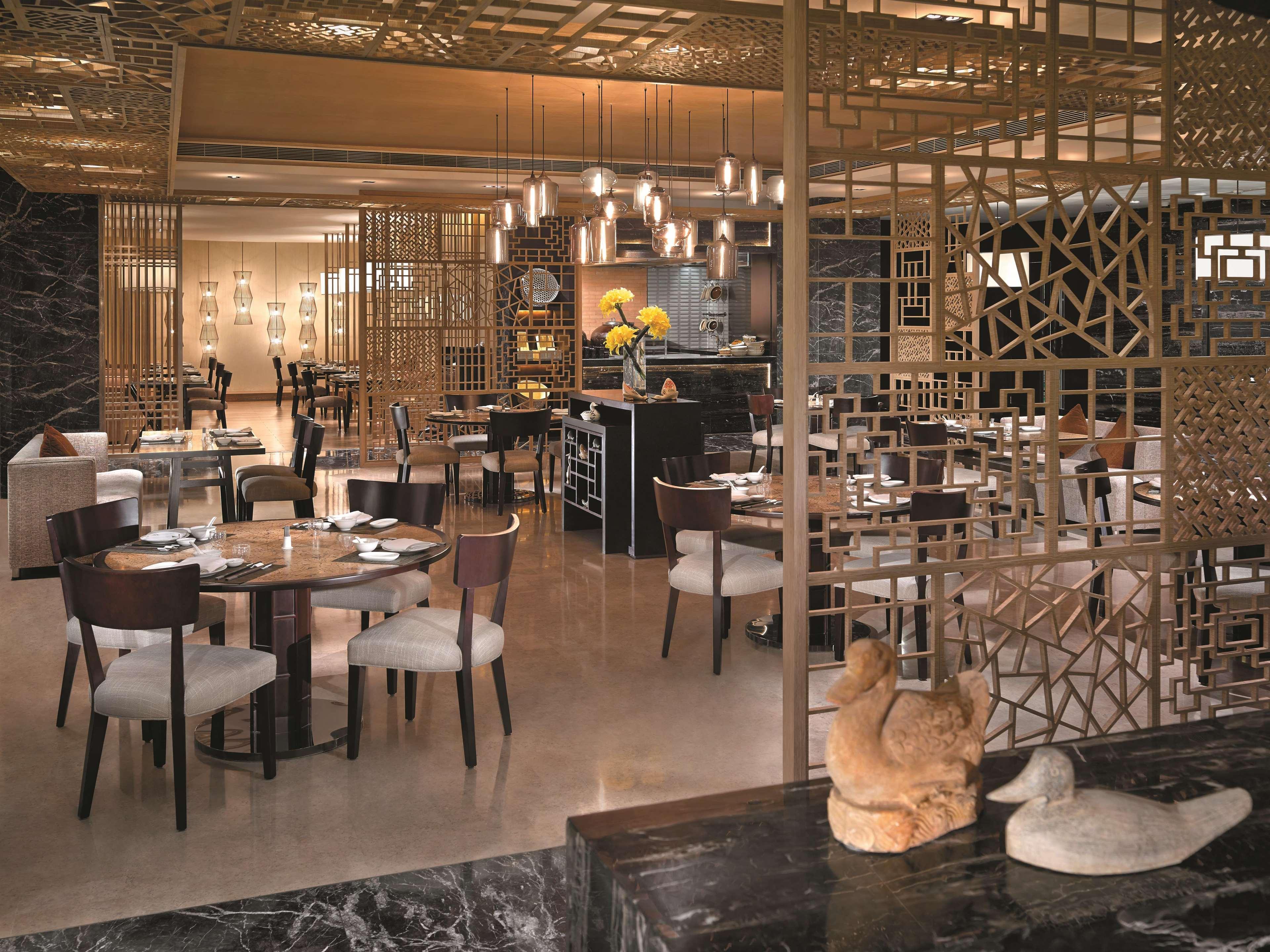 Hotel Kerry Hotel, 5*