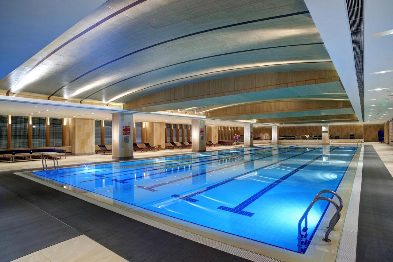 Kerry Hotel, Hotel 5*
